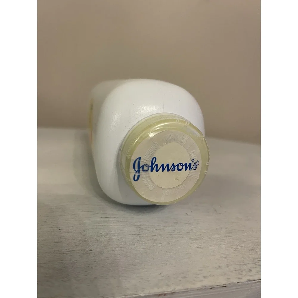 JOHNSON'S Medicated Baby Powder with‎ Zinc Oxide - 15 oz